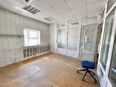 Здам в оренду офіс 30 кв. м на Ак. Глушка 29/2