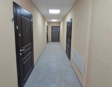 Продам 1 кімнатну квартиру в новому житловому комплексі на Сахарова.