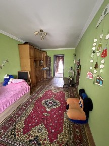 Дом возле собора