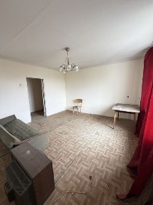 Продаж 3 - кімнатної квартири з краєвидом на гори