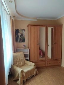 Центр посуточно 1-комн. 800грн/ 2-комн. 900грн/ 3-комн. 1000грн