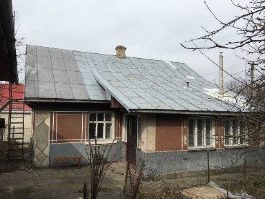 Будинок 66,9 м² у Волочиську, автономне опалення, сертифікат