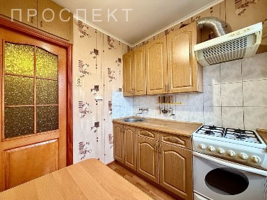 Продам 1-кімн квартиру вул. Лесі Українки 4/1