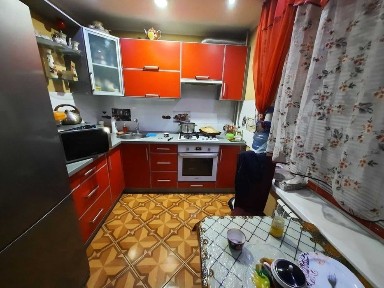 продам двухкомнатную квартиру, отличное состояние