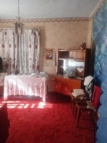 Продаж будинку неподалік від центру