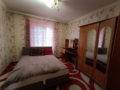 Здам 2 х. кімнатну квартиру по вулиці Червоної Калини 40