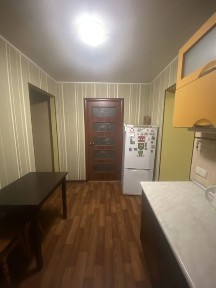 Продам 1/2 дома возле метро Х. Гора, 44 метра, 2 отдельные комнаты, все