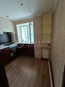 Продаж 1-к квартира з ремонтом, Либідська, Печерськ, Центр