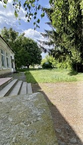 Комерція Інвестоб'єкт у центрі Ржищева: 460 м² + 26 соток