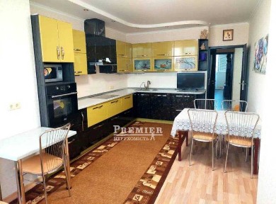 Продам 2- кімнатну квартиру