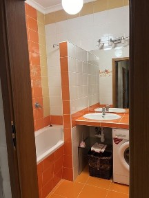 Продам 2 кв жк нова будова 1. Торг