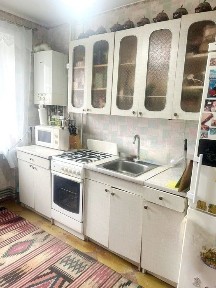 ПРОДАМ 3-кімнатну квартиру в м. Самар, по вул. В.Ковалівка. Квартира р