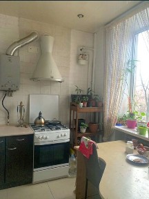 Продам 3 комнатную кваотиру пр. Свободы