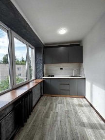Продаж 1-кімнатної квартири з ремонтом центр