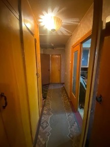 Продам 2 ю квартиру Лев 3.