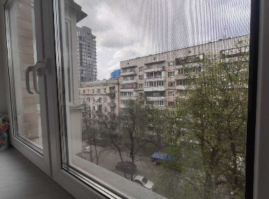 Здам свою трикімнатну квартиру