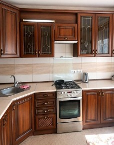 Оренда двох кімнатної квартири Виставка