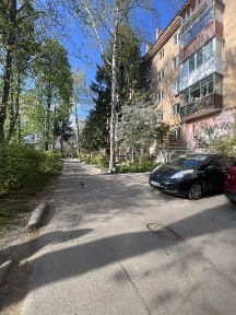 Подається 3-х кімнатна квартира на Космонавтів