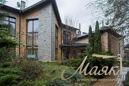 Продажа дома Романков КГ Солнечная Долина Обуховское напр бассейн баня