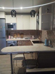 Продам 2 х. комн. кв. с ремонтом и мебелью