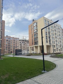 Продаж 2 квартири <a href='/newbuilding/8562/view/zk-compass'>Compass</a> Буковинська