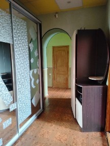 Продам 3комнатную квартиру ул. Запорожская д. 8 Сталинка