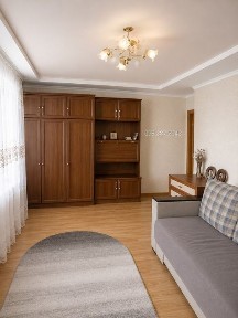 ДОВГОСТРОКОВА ОРЕНДА 2-кімнатної квартири, ЦЕНТР, Світло не вимикають !