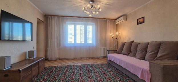 Аренда 3-комнатной квартиры 70 м², Академика Королева ул., 2А