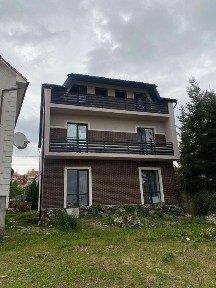 Здам 1 к квартиру на Бамі в клубному будинку