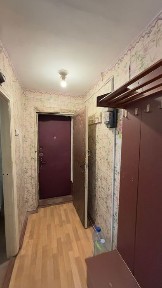 Продам 2-х кім квартиру центр Фастов
