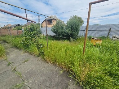 Продаж будинку в м. Берегове, 77 кв. м, 10 соток ділянки