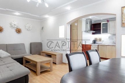 Продаж / Квартира / вул. Драгоманова, Позняки
