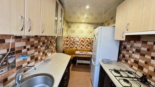 Терміново! Автономне опалення. Продам будинок-котедж на Рокуватій.