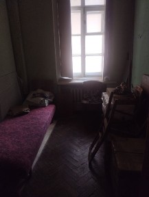 Продам 2 км кв на Артёма