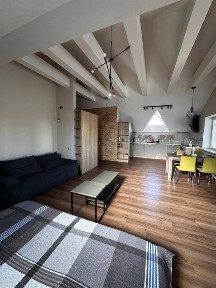 Сдам 1-ком квартиру 58м2 Таунхаус, закрытая террит. Стоянка под навесом. Хозяин