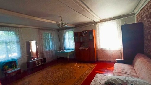У продажу добротна половина будинку в Дергачах 67м2.