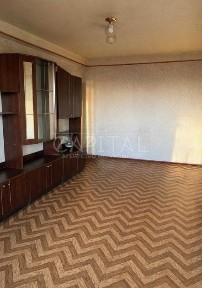 Київ, Святошинський, вулиця Академіка Булаховського 36