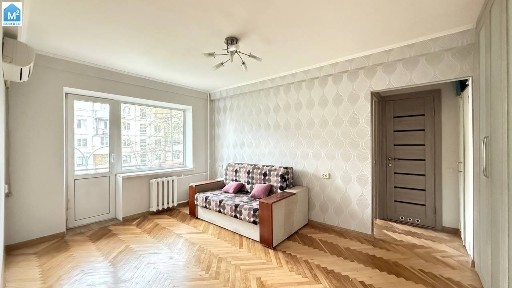Продаж 2к, S - 38.4! вул. Донця 23Б. Без%.