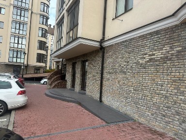 Новосілки, вул. Молодіжна 7