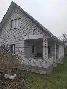 Продаю 2 будинки з ділянками на березі річки Рось