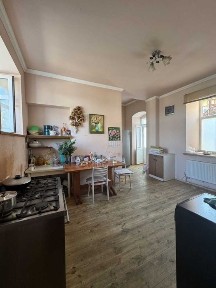 5-кімнатна квартира в центрі/ Соборна площа