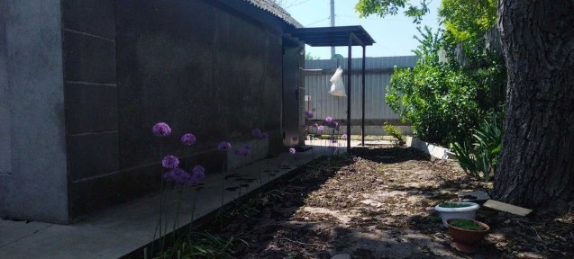 Продам уютный, компактный домик Столбовая/р-н конечной 3 троллейбуса!