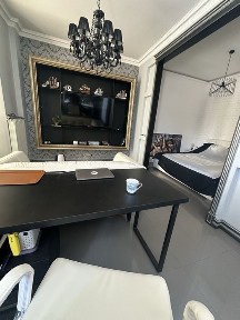 Продаеться стильна квартира, е - сертифікат