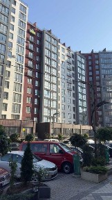 Продаж однокімнатна квартира в центрі ЖК Княгинин Галиьцка Васильянок поруч ратуша 7 поверх 1 кім