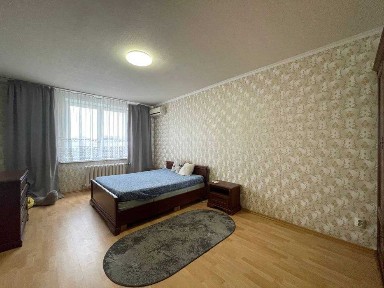Оренда 1кімнатної квартири на Позняках. Драгоманова, Ахматової, Пчілки