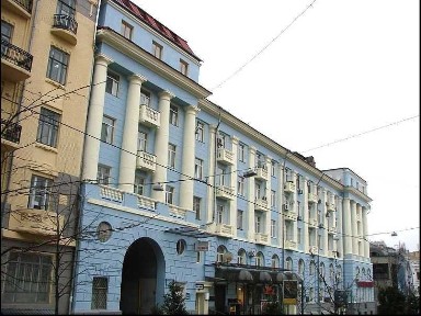 Продажа 8 кім квартири Є. Чикаленка 20а, Центр, м. Театральна