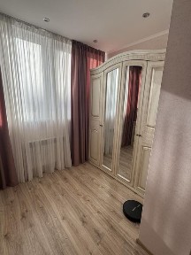 Продам квартиру з ремонтом