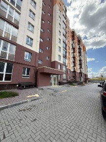 Продаю квартиру. Новобудова. Центр. Громадянський посад