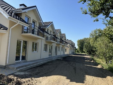 Продаж таунхаусів в ЖК 