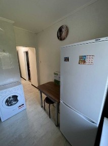 Продажа однокомнатной с хорошей локацией на Черемушках. хорошее состояние, балкон.